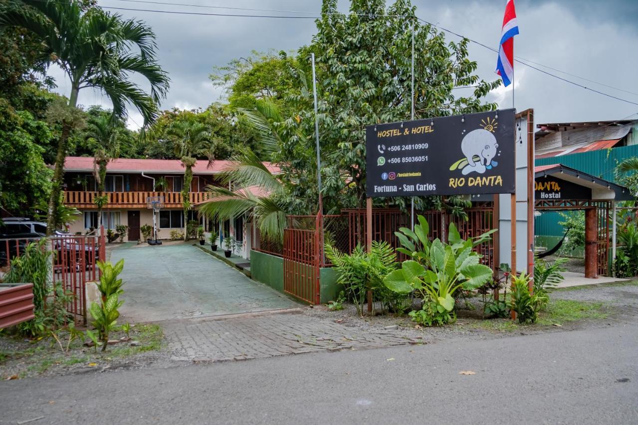 Rio Danta Hostel La Fortuna Екстер'єр фото