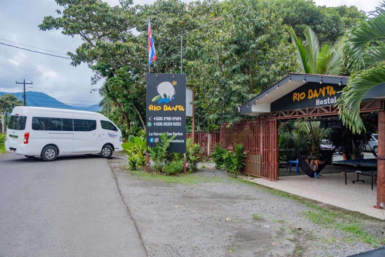 Rio Danta Hostel La Fortuna Екстер'єр фото