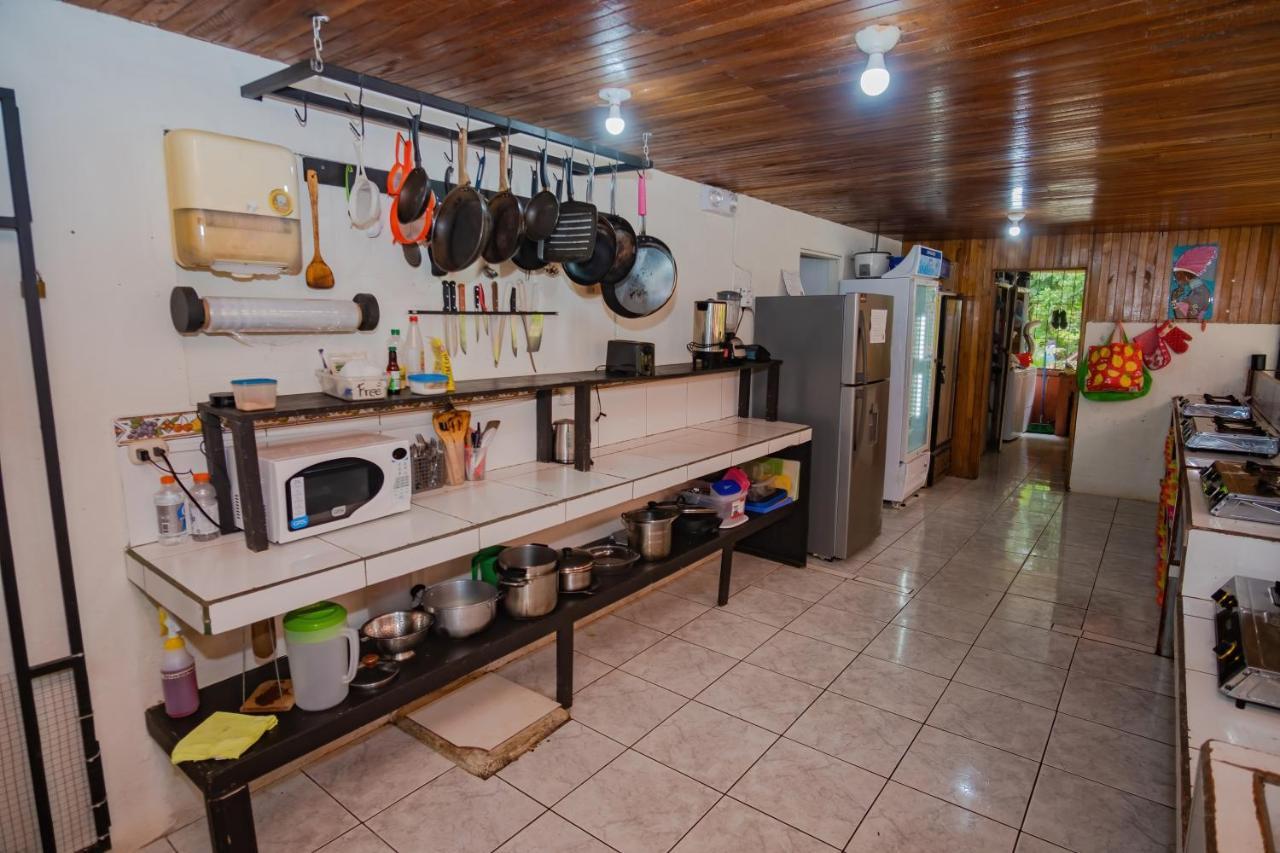 Rio Danta Hostel La Fortuna Екстер'єр фото