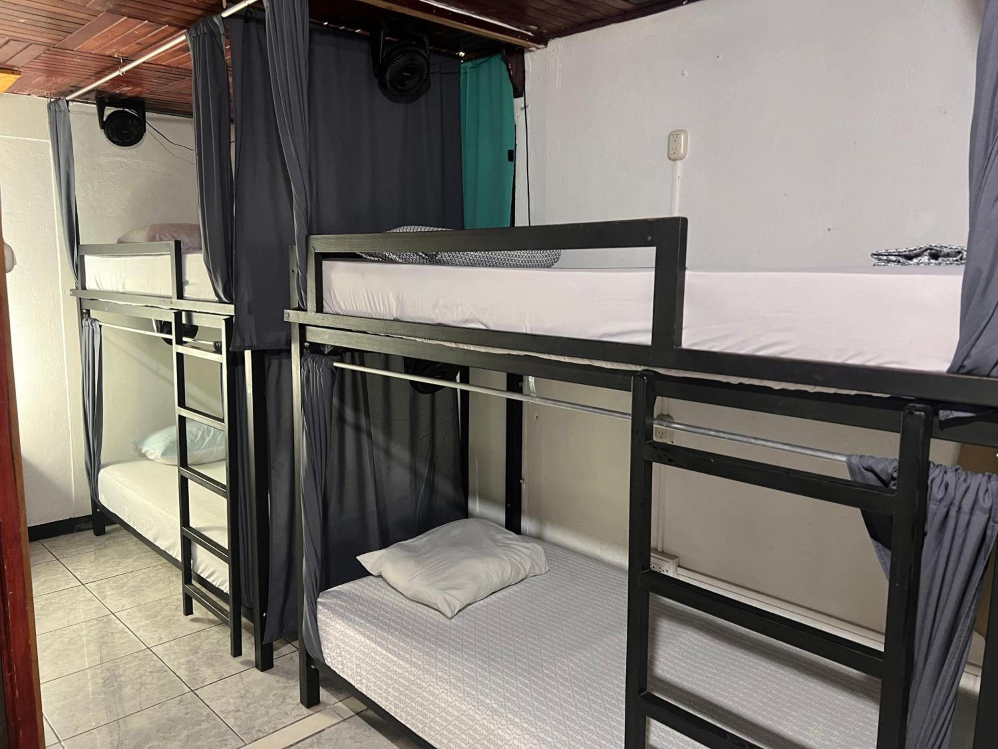 Rio Danta Hostel La Fortuna Екстер'єр фото